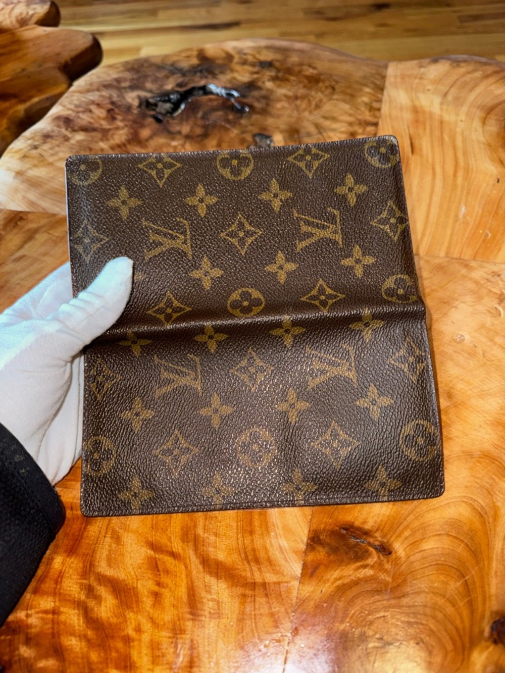 Authentic  Louis Vuitton Monogram Bill/ Card Holder brown monogram, wallet - Picture 4 of 16